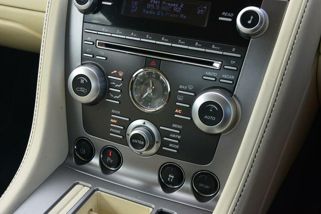 Aston Martin DB9 6.0 V12 Coupe Black #26