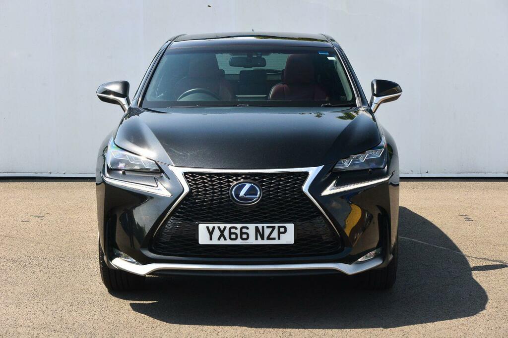 Lexus NX 300H 2.5 F-sport Cvt Black #2