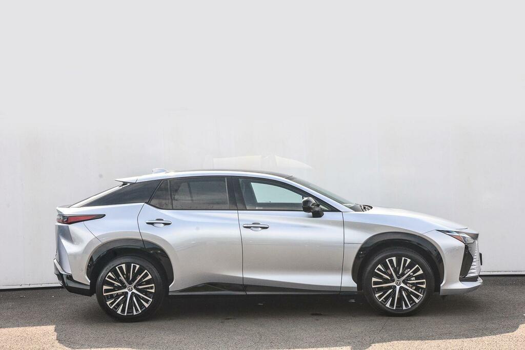 Lexus RZ 450E 230Kw Direct4 Takumi 71 Kwh Silver #5