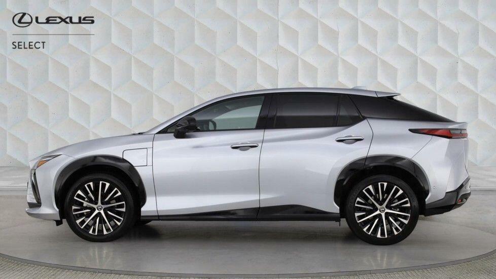 Lexus RZ 450E 230Kw Direct4 Takumi 71 Kwh Silver #3