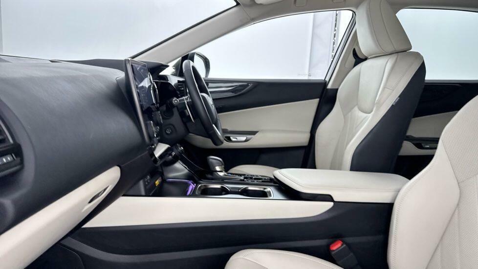 Lexus NX 450H 2.5 E-cvt Premium Pack Green #6