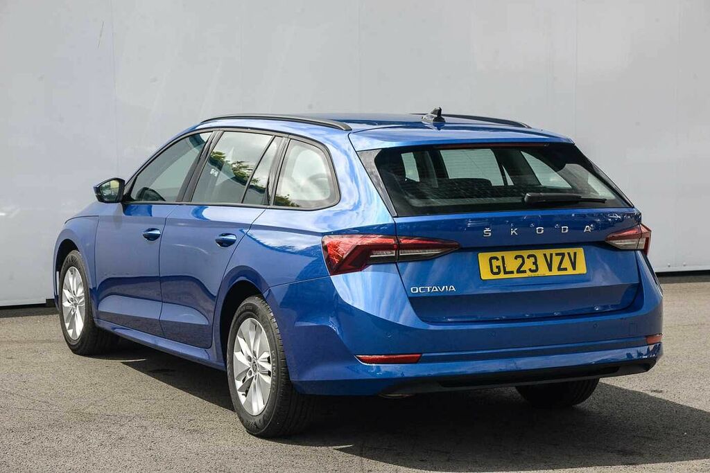 Skoda Octavia 1.5 Tsi Se Technology Blue #3