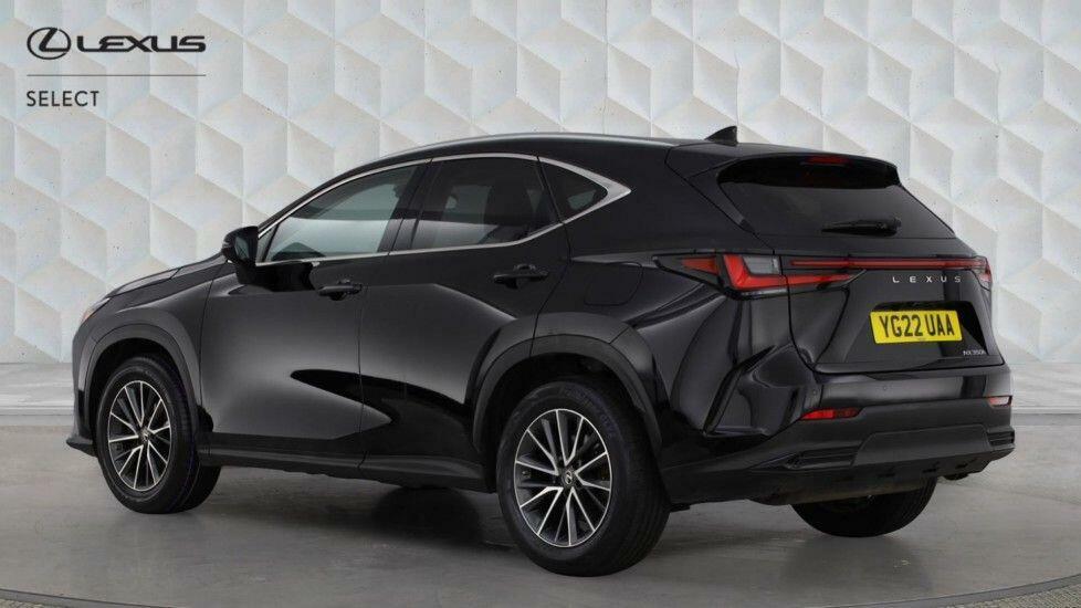 Lexus NX 350H 2.5 E-cvt Black #2