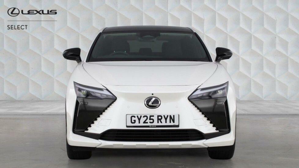 Lexus RZ 450E 230Kw Direct4 Takumi 71 Kwh White #2