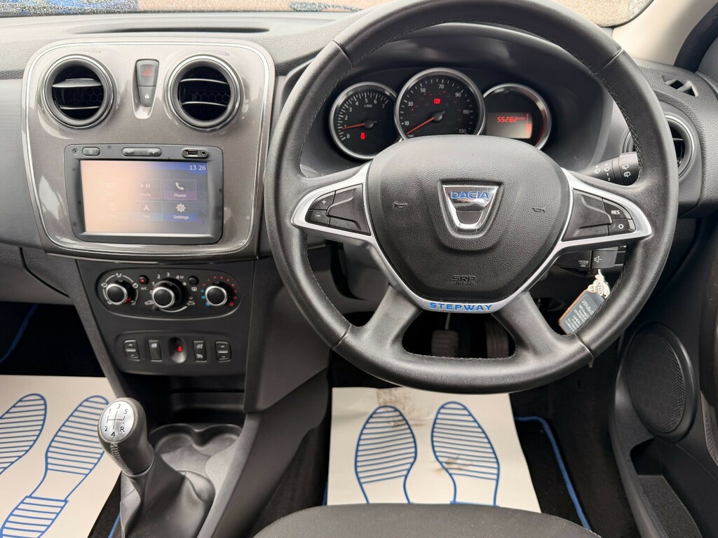 Dacia Sandero Stepway 1.5 Dci Laureate AP17KTT Blue #4