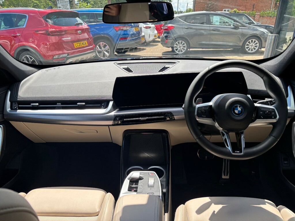 BMW iX1 150Kw Edrive20 M Sport 65Kwh LO24KTE Black #6