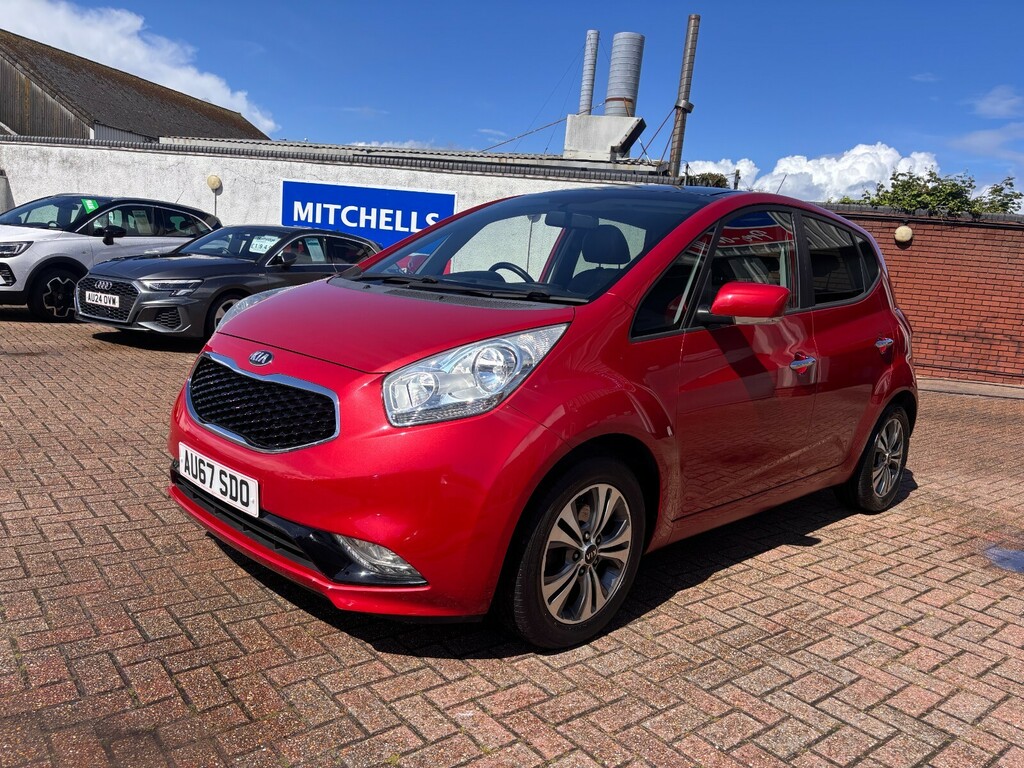 Kia Venga 1.6 4 Red #3