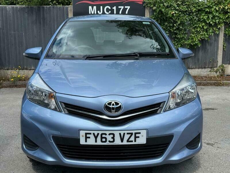 Toyota Yaris 1.33 Dual Vvt-i Tr Blue #2