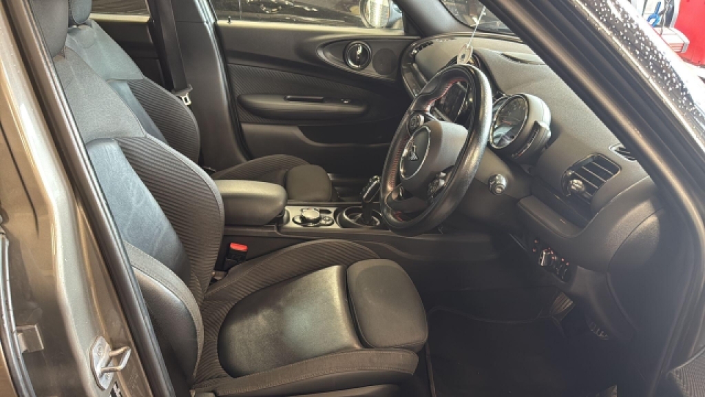 Mini Clubman 1.5 Cooper Steptronic Euro 6 S S Silver #5