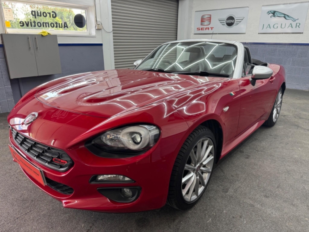 Fiat 124 Spider 1.4 Multiair Lusso Euro 6 Red #3