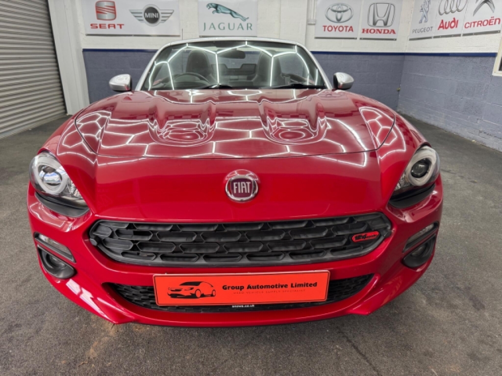 Fiat 124 Spider 1.4 Multiair Lusso Euro 6 Red #2
