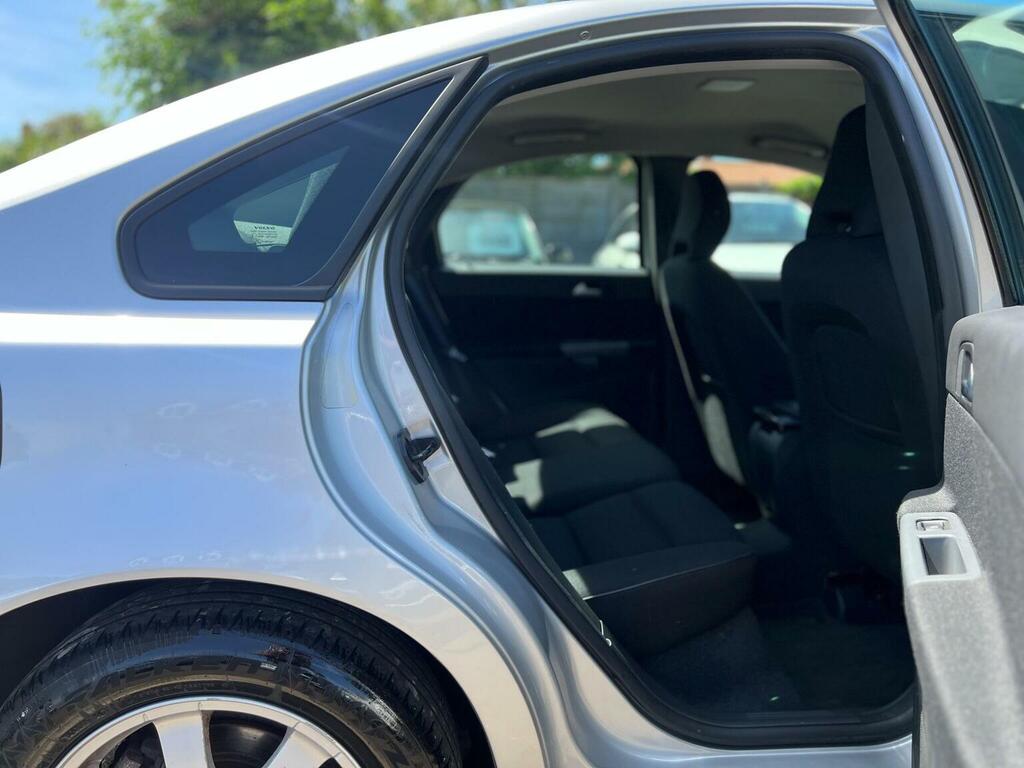 Volvo S40 Drive 115 Se Lux Edition Orange #14