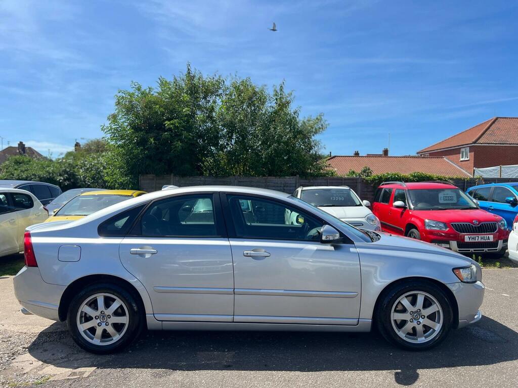 Volvo S40 2.0 D3 Es Geartronic Euro 5 Silver #3