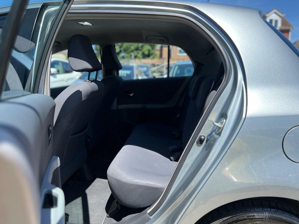 Toyota Yaris Hatchback  #15