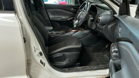 Nissan Juke Dig-t N-connecta VK69FUV White #6