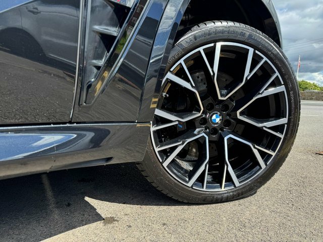 BMW X5 M 2022 4.4I V8 Competition Suv Xdriv PR72PTY Black #5