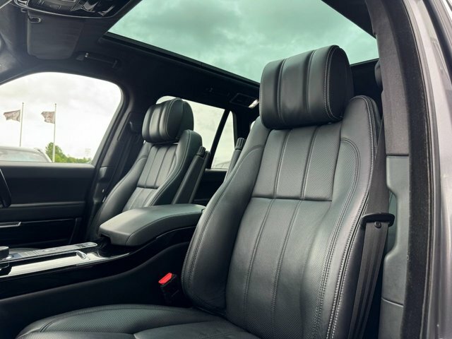 Land Rover Range Rover 2016 4.4 Sd V8 Suv 4 Grey #3
