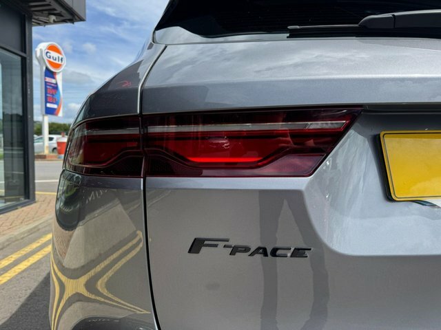 Jaguar F-Pace R-dynamic Hse Black Black #24