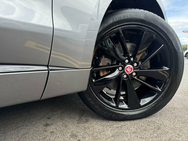 Jaguar F-Pace 2023 2.0 D200 Mhev R-dynamic S Suv Grey #5
