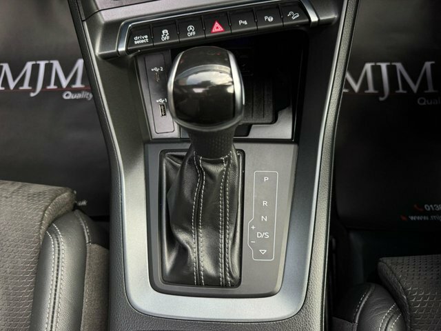 Audi Q3 35 Tfsi S Line White #59
