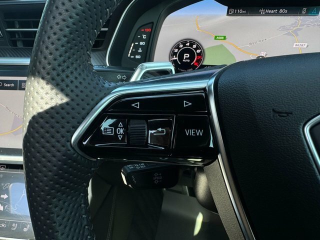 Audi RS6 Avant Estate Black #45