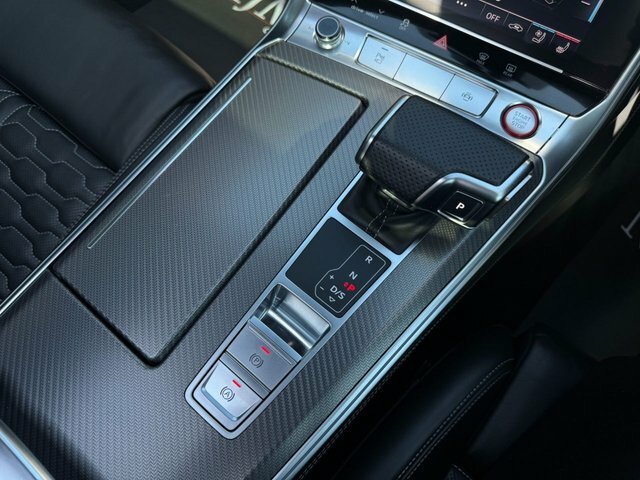 Audi RS6 Avant Estate Black #56
