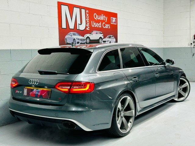 Audi RS4 Avant Fsi V8 S Tronic Grey #5