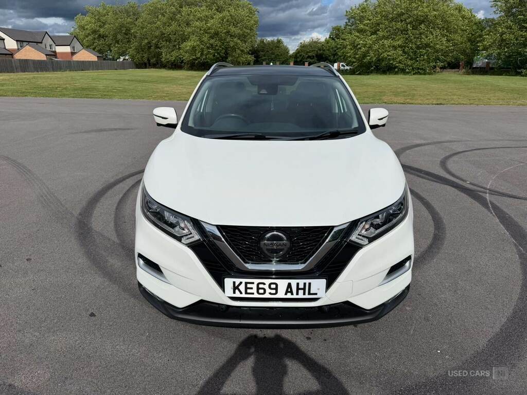 Nissan Qashqai 1.3 Dig-t 160 N-connecta White #5
