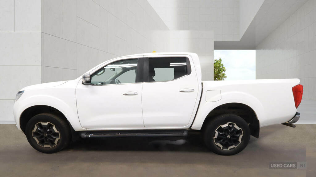 Nissan Navara Double Cab Pick Up N-connecta 2.3Dci 190 Tt 4Wd White #5