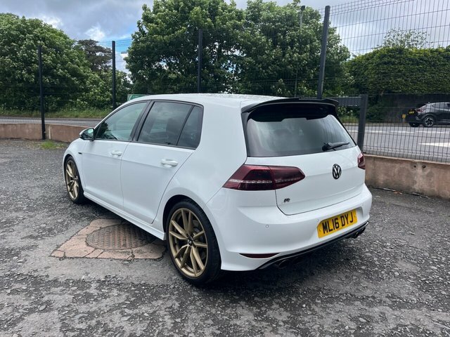 Volkswagen Golf 2.0 Tsi Bluemotion Tech R Hatchback Dsg ML16DYJ White #6
