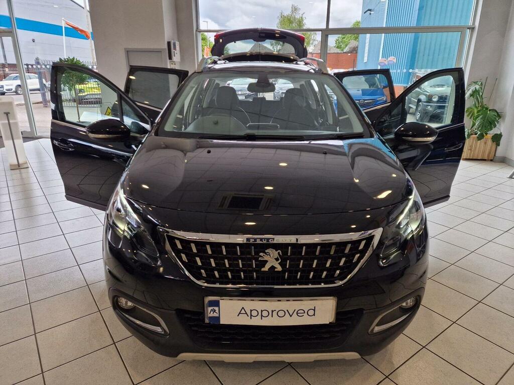 Peugeot 2008 Suv 1.2 Puretech Allure Euro 6 Ss 201919 NG19YBO Black #2