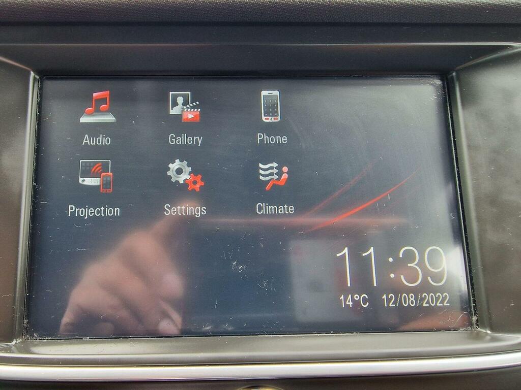 Vauxhall Crossland X X Elite Nav Red #36
