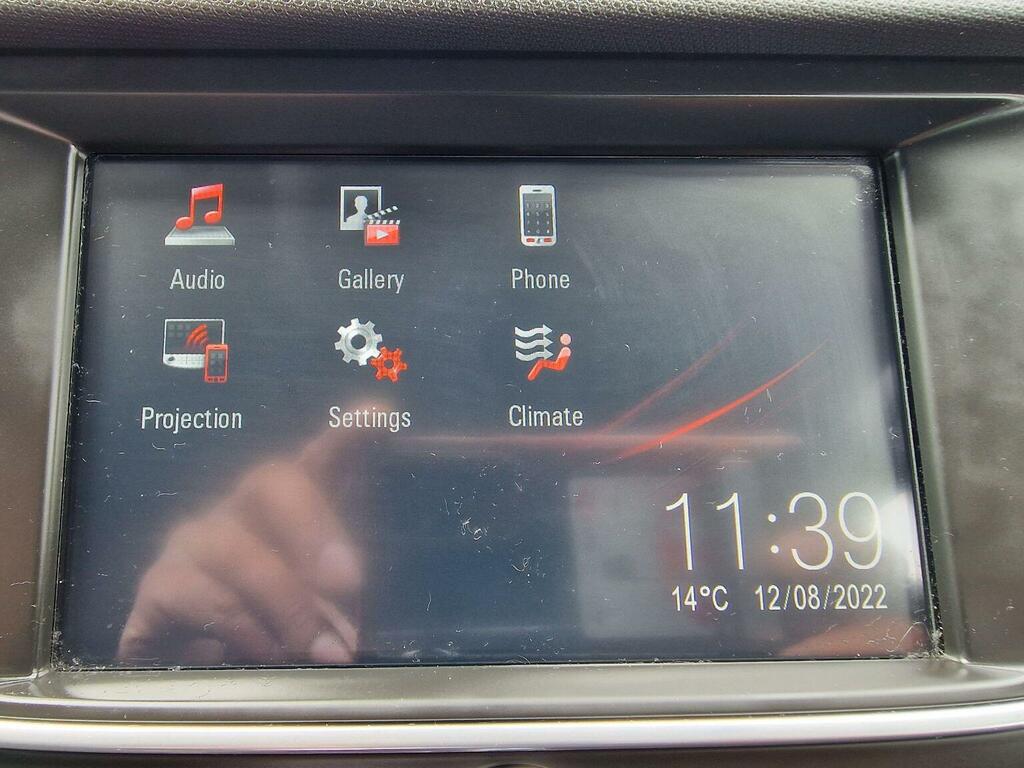Vauxhall Crossland X X Elite Nav Red #37
