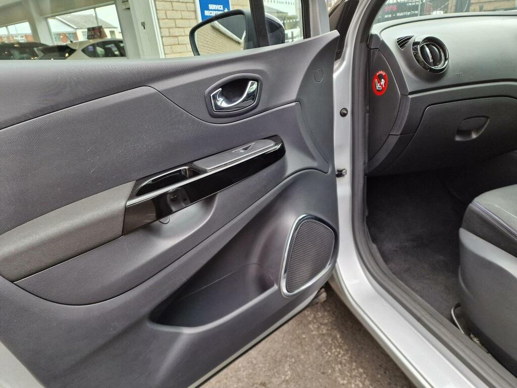 Renault Captur 0.9 Tce Energy Dynamique S Medianav Euro 5 Ss 5 Black #25
