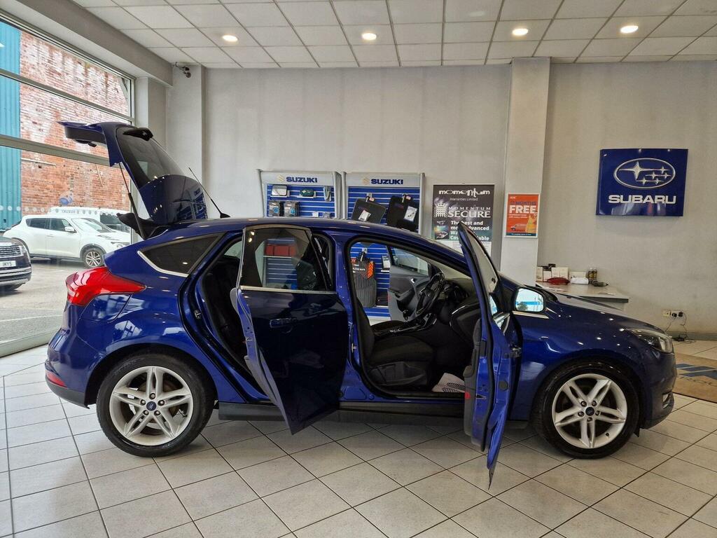 Ford Focus 1.0 Ecoboost 125 Zetec Edition Silver #8
