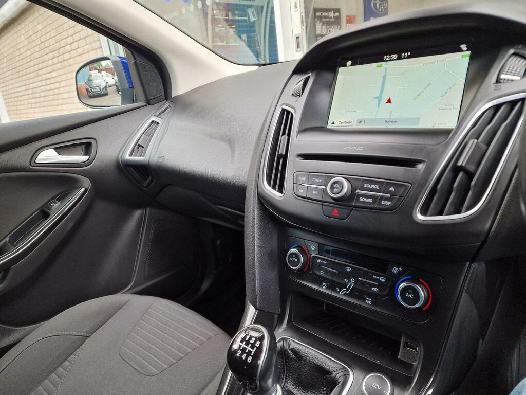 Ford Focus 1.0 Ecoboost 125 Zetec Edition Silver #15
