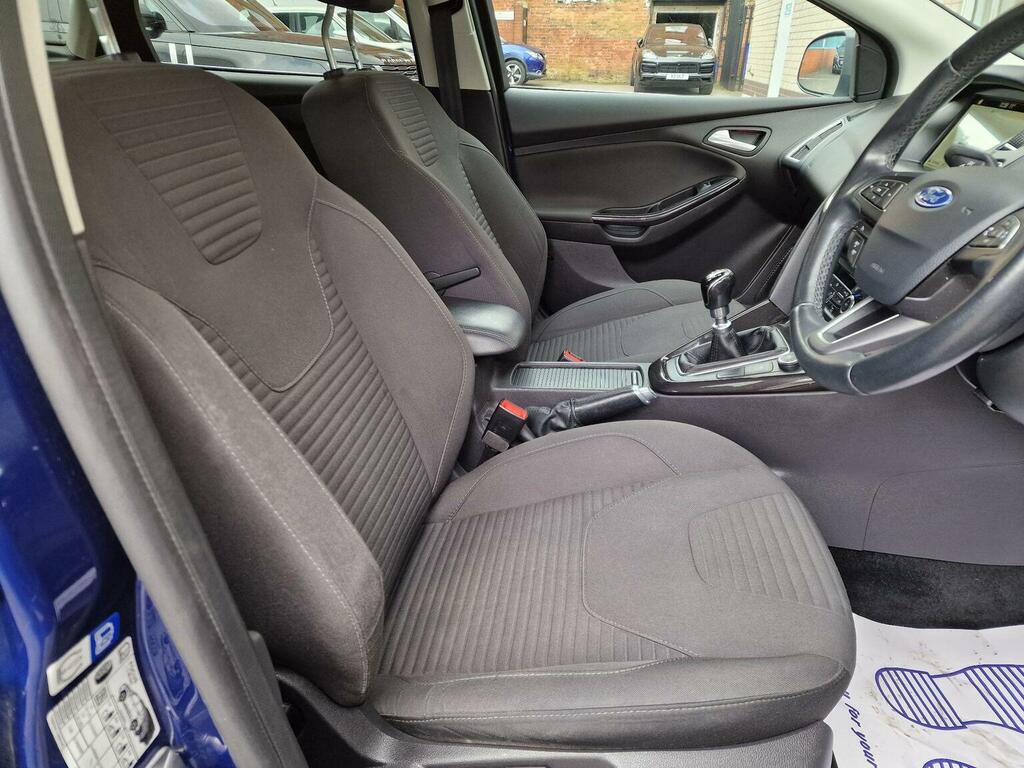 Ford Focus 1.0 Ecoboost 125 Zetec Edition Silver #20