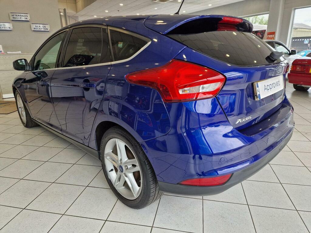 Ford Focus 1.0 Ecoboost 125 Zetec Edition Silver #4