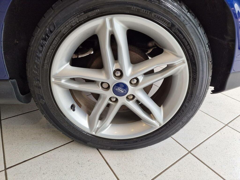 Ford Focus 1.0 Ecoboost 125 Zetec Edition Silver #38