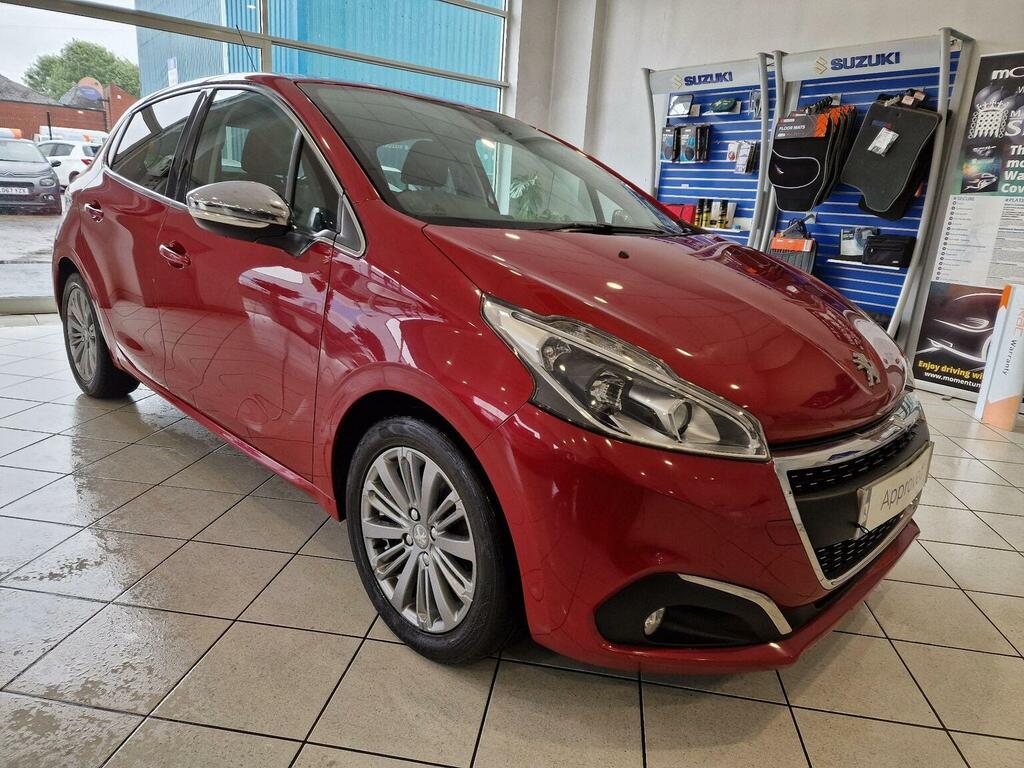 Peugeot 208 1.2 Puretech Allure Eat Euro 6 Ss Red