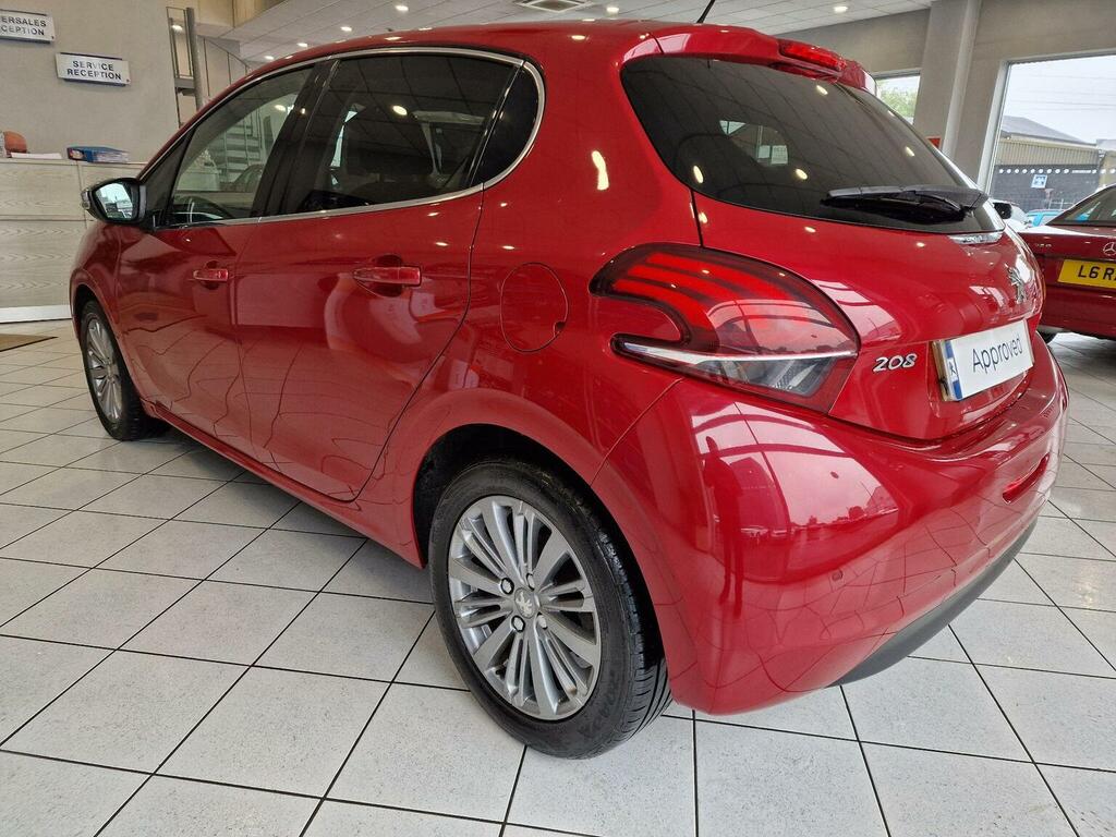 Peugeot 208 1.2 Puretech Allure Eat Euro 6 Ss Red #6