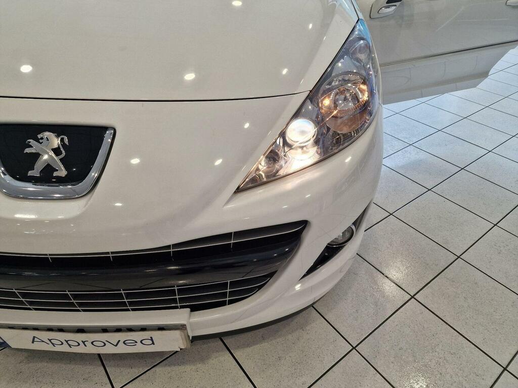 Peugeot 207 CC Convertible White #20