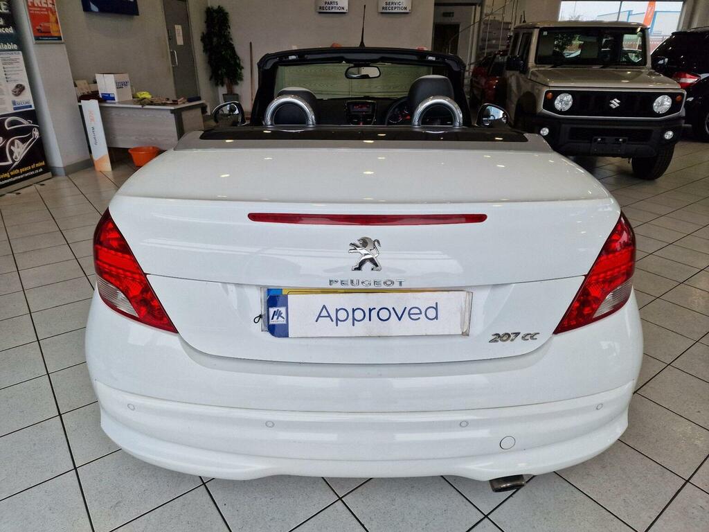 Peugeot 207 CC 1.6 Vti Roland Garros Euro 5 White #3