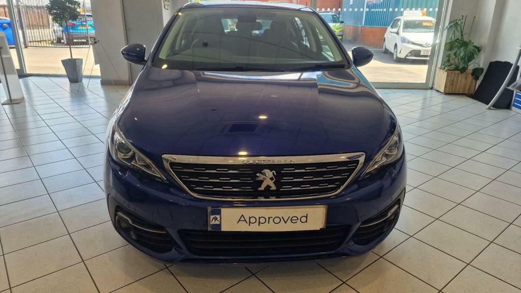Peugeot 308 Active White #27