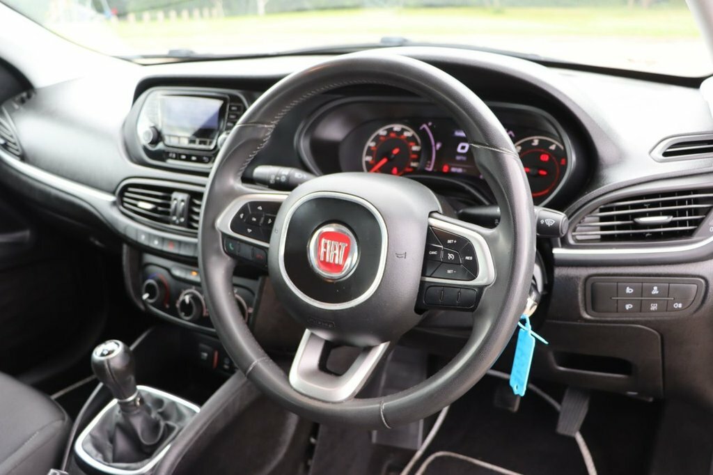 Fiat Tipo Easy White #20