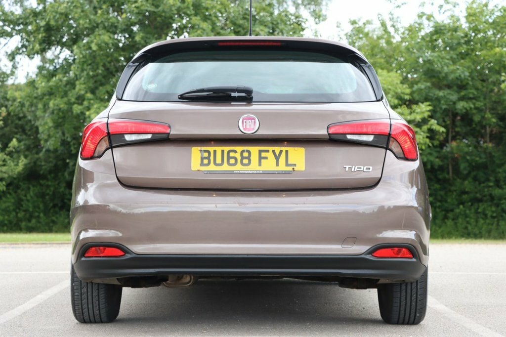 Fiat Tipo Easy White #13