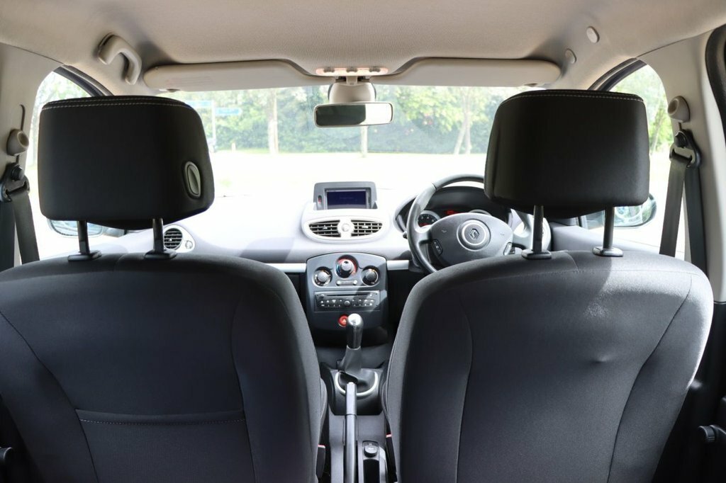 Renault Clio Dynamique Tomtom Black #31