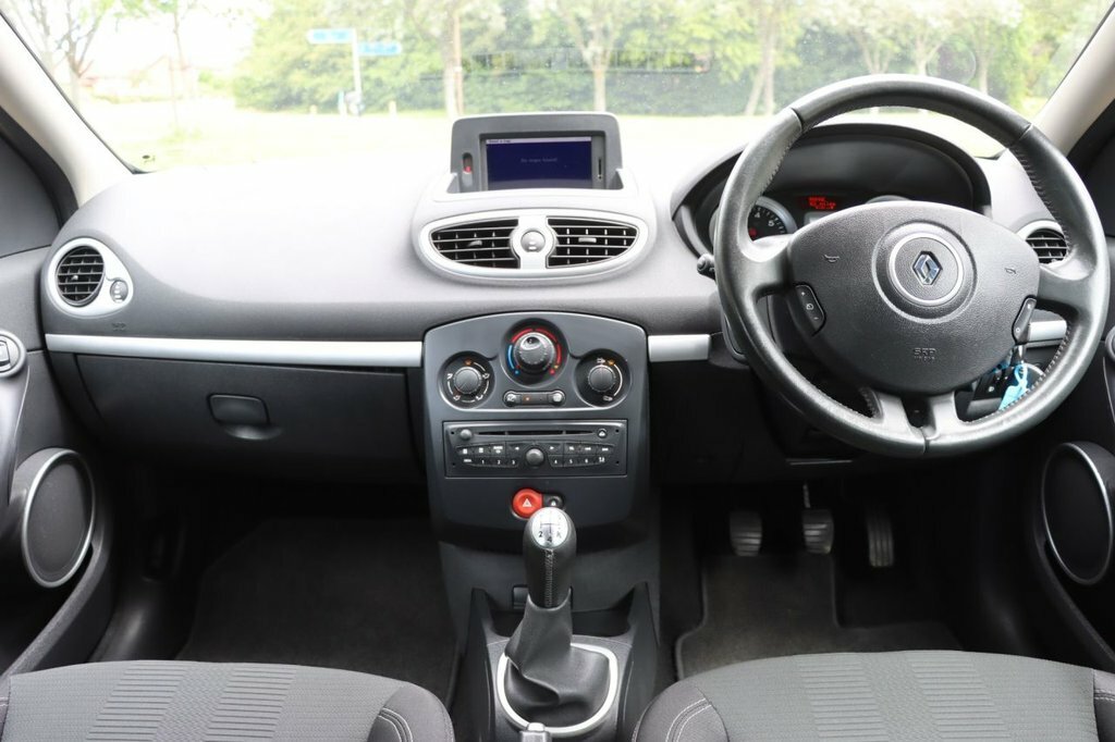 Renault Clio Dynamique Tomtom Black #19