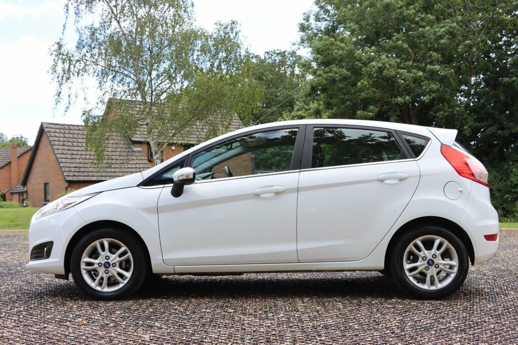 Ford Fiesta 1L Zetec WN17DZO White #6