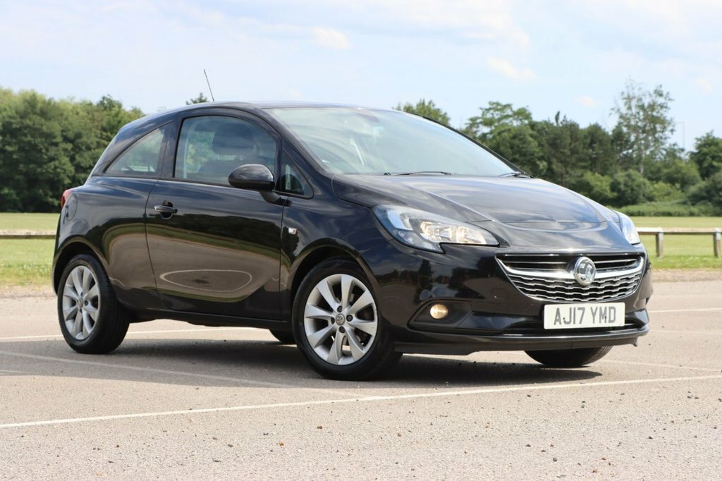 Vauxhall Corsa 1.4L Energy Black #2